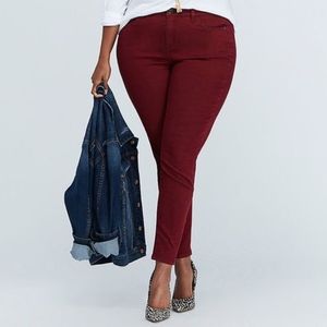 Lane Bryant High-Rise Jegging